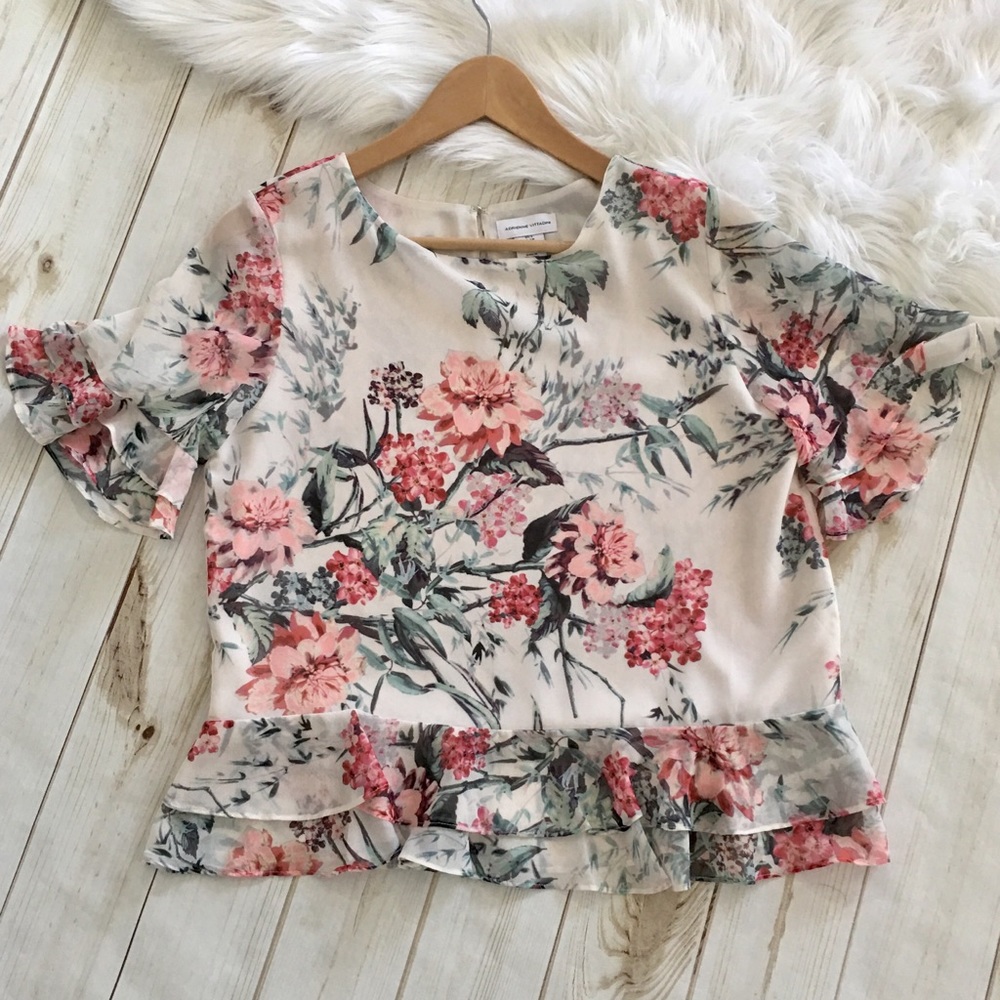 🍁SALE! Adrienne‎ Vittadini Floral  Peplum Blouse